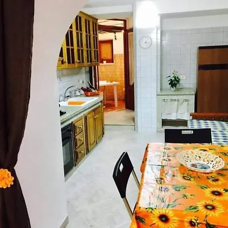 Apartment Stromae A Due Passi Dal Mare Cefalù